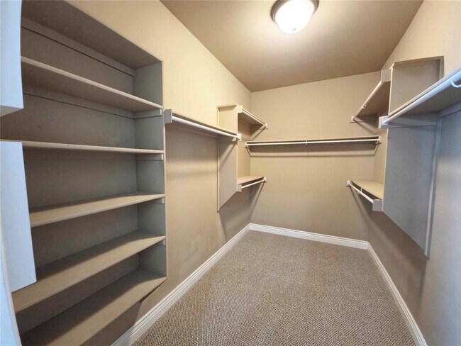 Building Photo - 16008 Bravado Pl