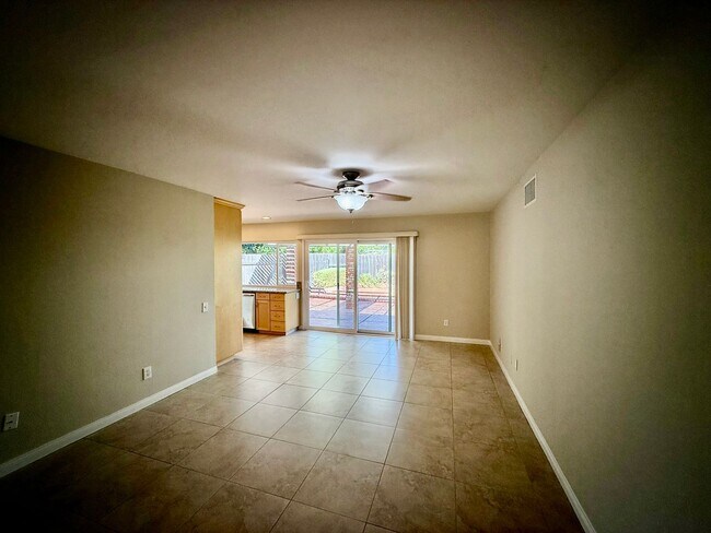 Building Photo - Your Dream Rental Home in Rancho Penasquitos!