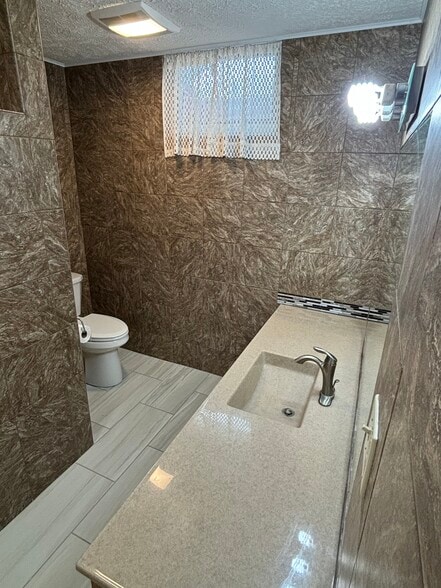 Basement bathroom - 815 E 6th St