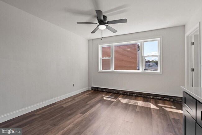 Building Photo - 610 57th St NE