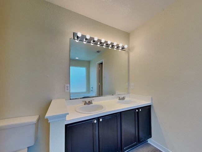 Building Photo - 11938 Sonora Springs Dr