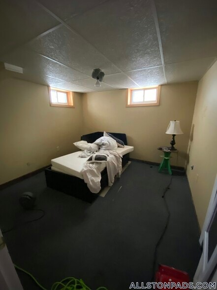 Building Photo - 36 Pratt St