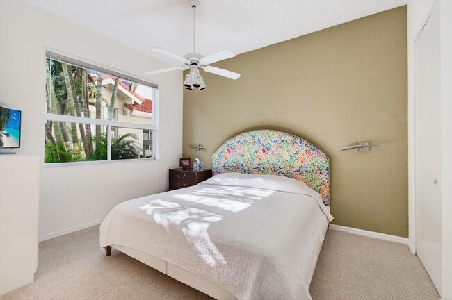 Building Photo - 2512 Coco Plum Blvd