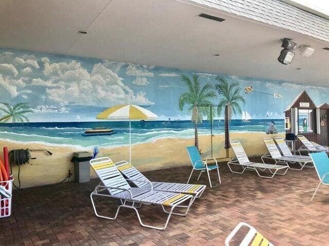 Building Photo - 3040 Lake Osborne Dr