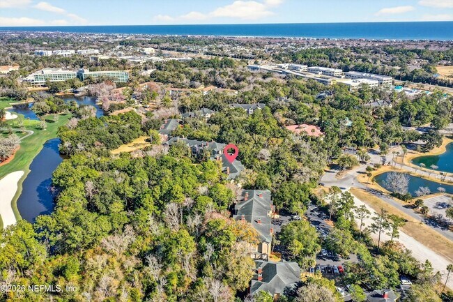 Building Photo - 160 Veracruz Dr