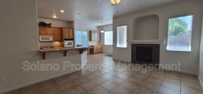 Building Photo - 1085 Crystal Springs Dr