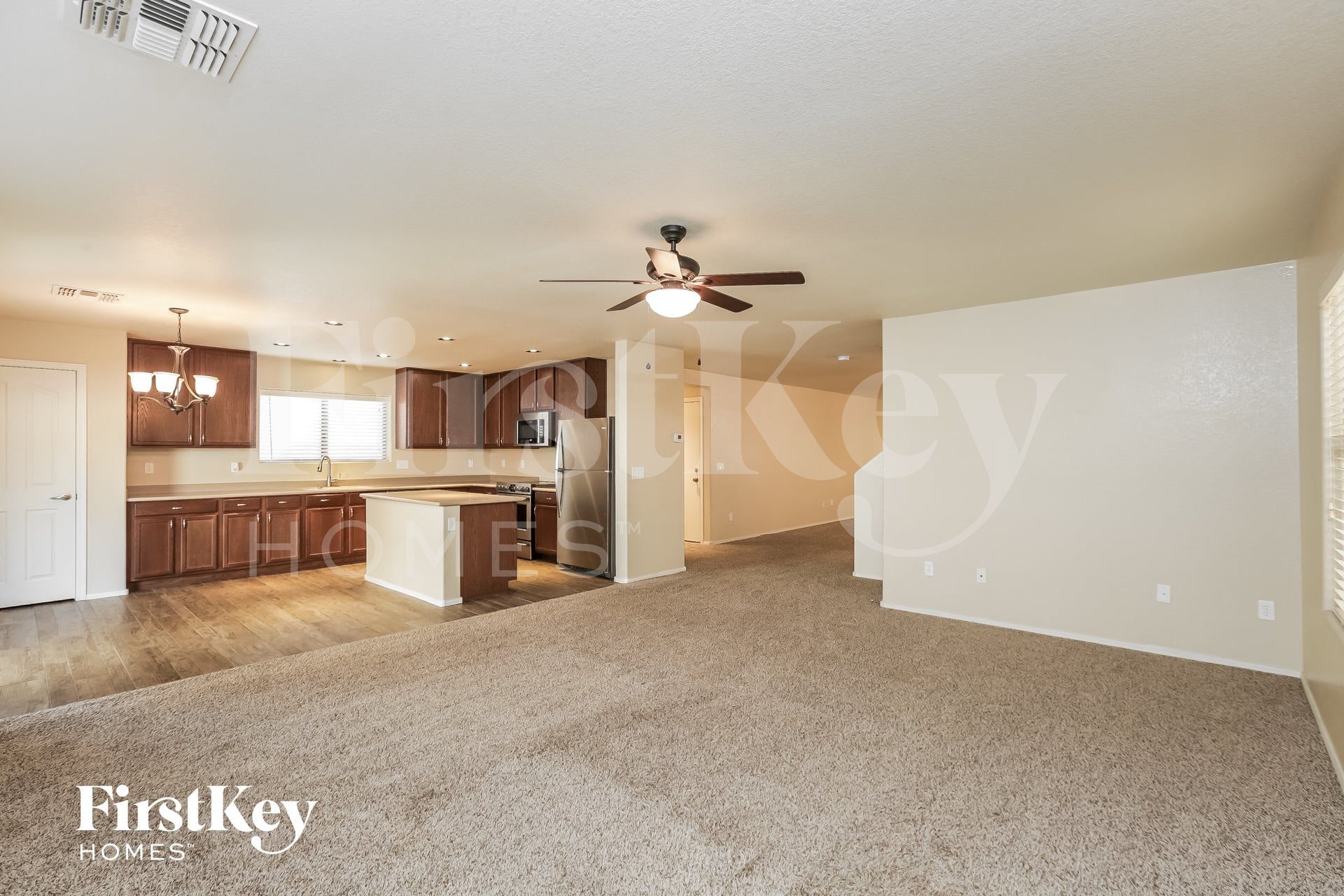 Building Photo - 21172 E Avenida Del Valle