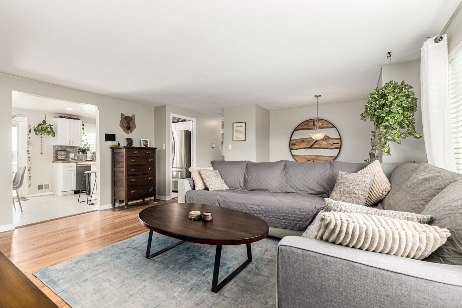 Building Photo - 11487 Larson Ln