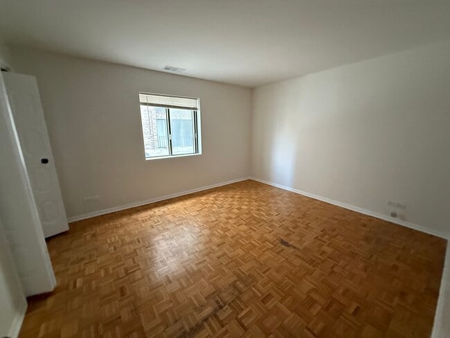 Building Photo - 2300 N Harlem Ave