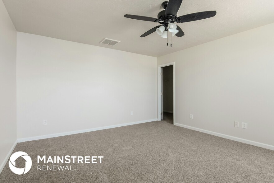 Building Photo - 13777 N Rising Sun Cir E