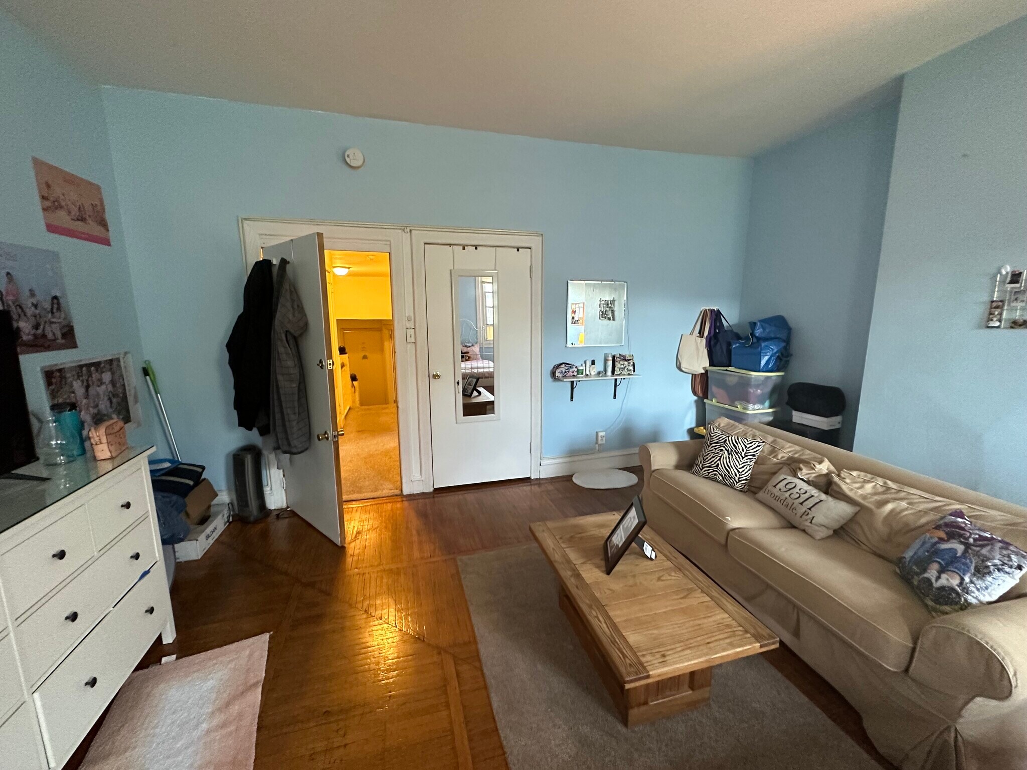 Building Photo - 4047 Spruce St