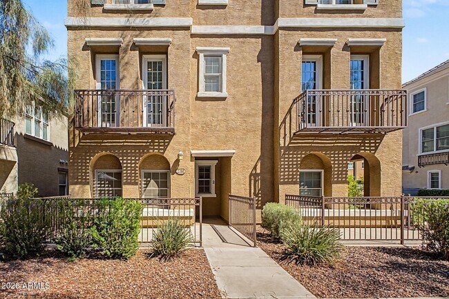 Building Photo - 2780 S Alpine Dr