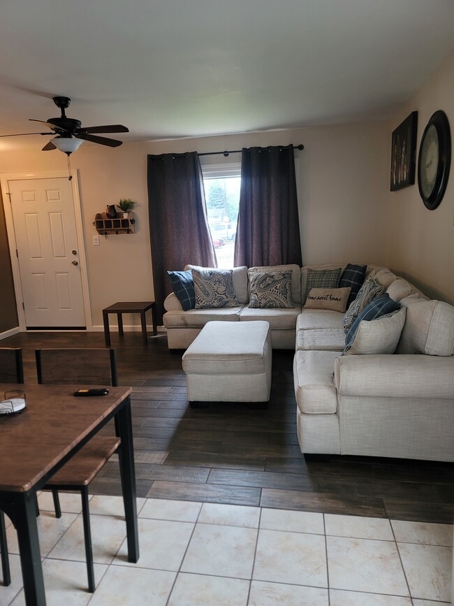 Building Photo - 4012 E 27th St