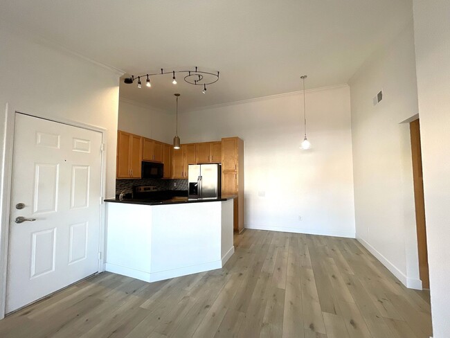 Building Photo - AVAILABLE NOW! 2 Bed 2 Bath Condo in Bermuda Dunes!