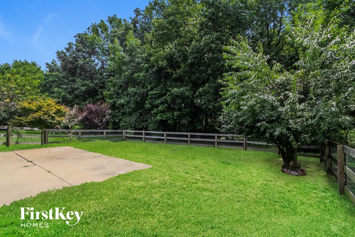 Building Photo - 1231 Woodchase Trail