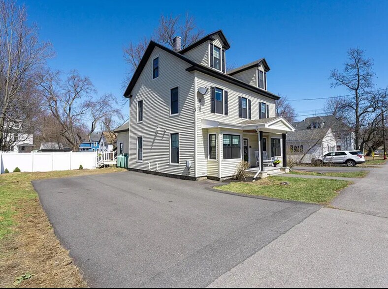Driveway - 39 South Ave
