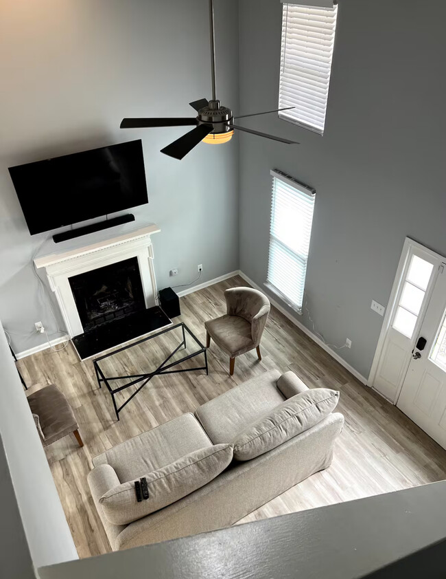 Building Photo - 3835 Baldur Ct