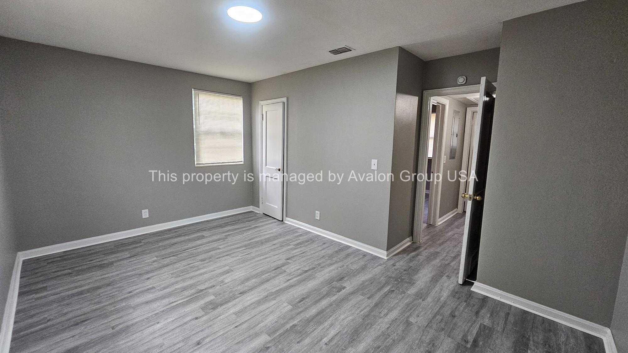 Building Photo - 962 Cornwallis Dr