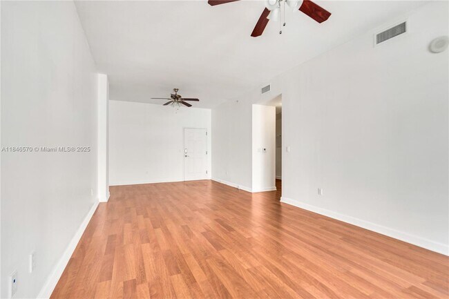 Building Photo - 8395 SW 73rd Ave