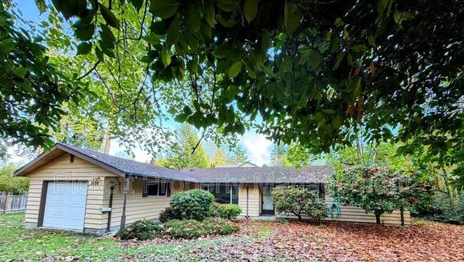 Primary Photo - 3100 Armstrong Ln NE