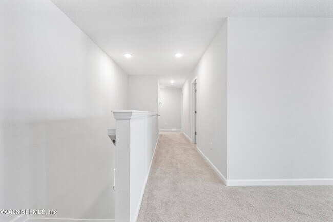 Building Photo - 327 Wambaw Dr