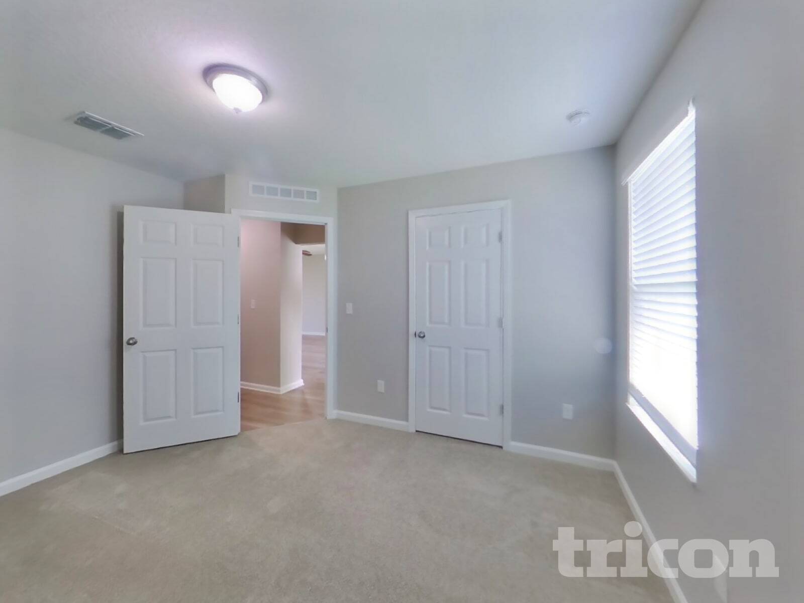 Building Photo - 77013 Birdseye Ct