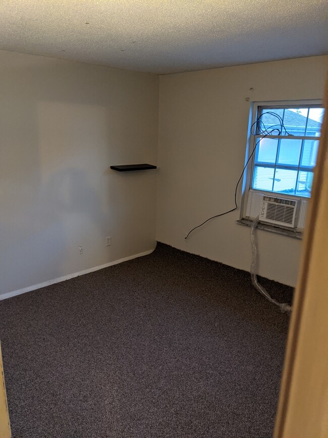 Building Photo - 7290 Lunitas Ln