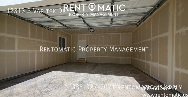 Building Photo - 12313 S Varitek Dr