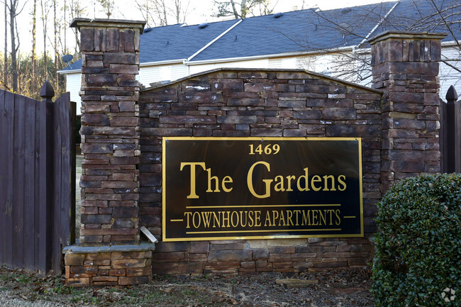 Building Photo - The Gardens Townhome Apartments