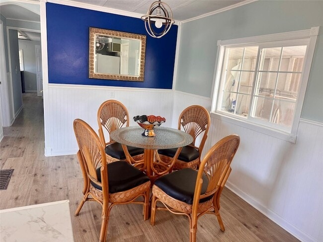 Building Photo - 8709 SW 15th St