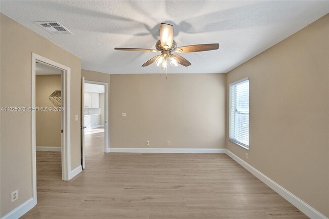 Building Photo - 9012 Lake Park Cir S