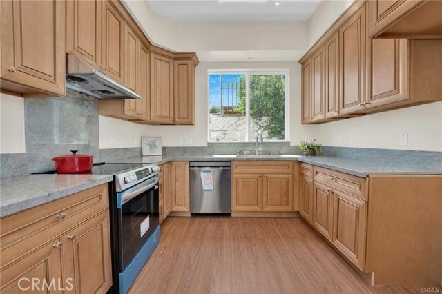 Building Photo - 320 S Lincoln Ave