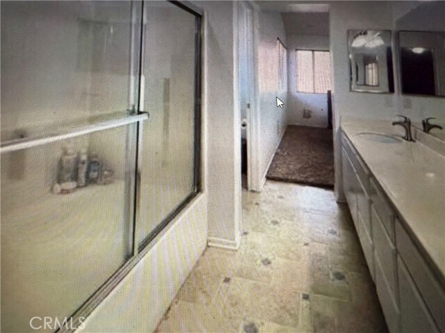 Building Photo - 44256 Sundell Ave