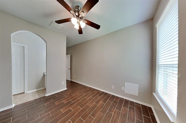 Building Photo - 17814 Misty Pond Ct