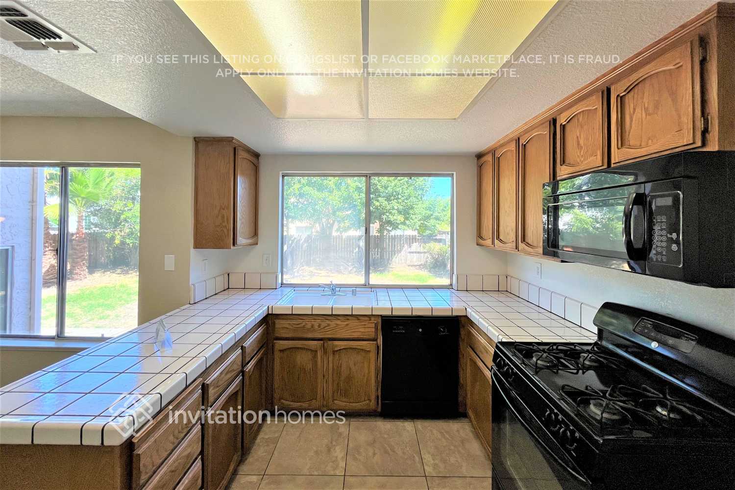 Building Photo - 6 Vidmar Ct