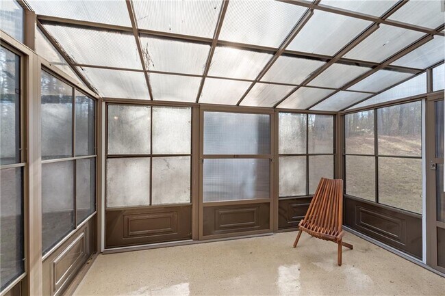 Building Photo - 4437 Waxwing St