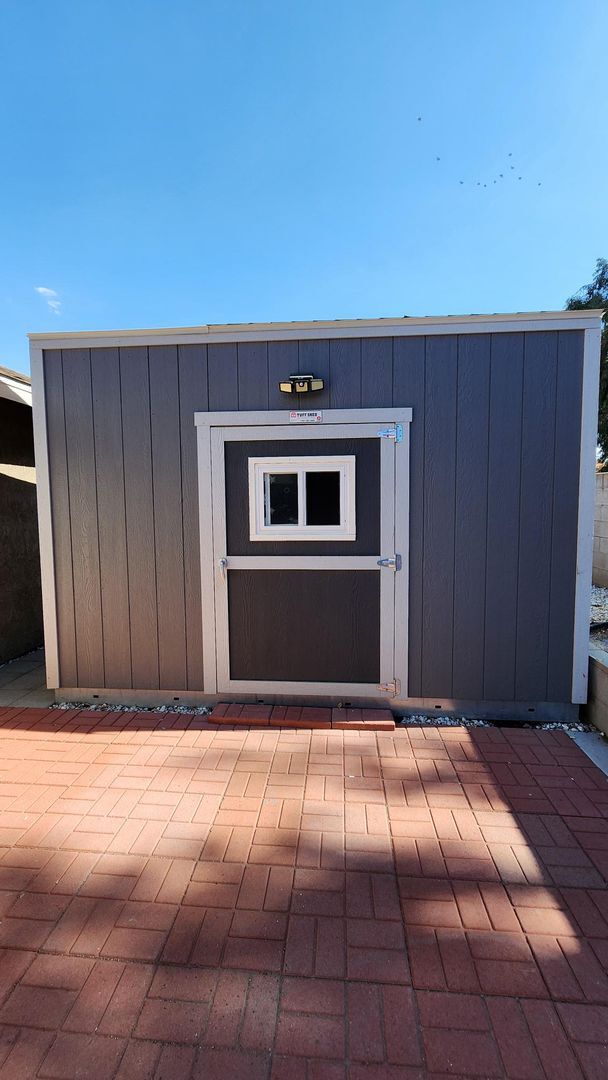 Building Photo - AVAILABLE NOW!! North San Bernardino