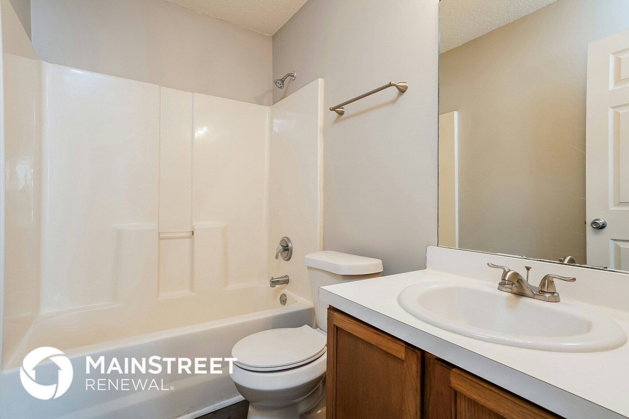 Building Photo - 3816 Northlake Dr