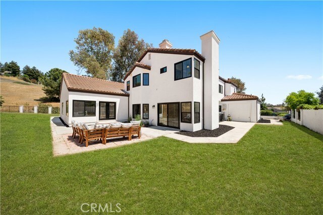 Building Photo - 22011 La Puente Rd