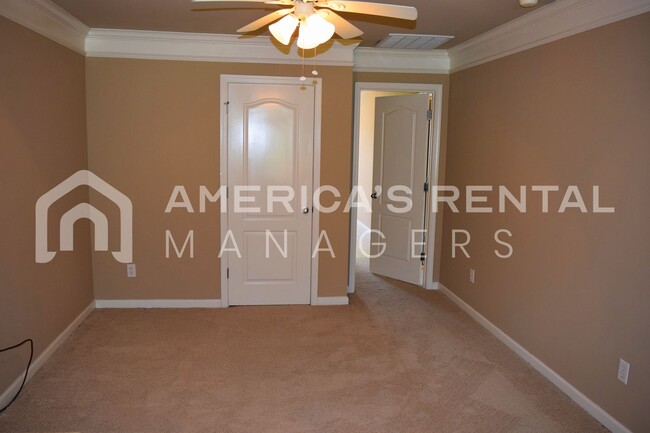 Building Photo - Beautiful Home for Rent in Birmingham, AL!...