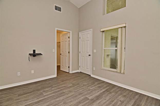 Building Photo - 109 Holloway Ct