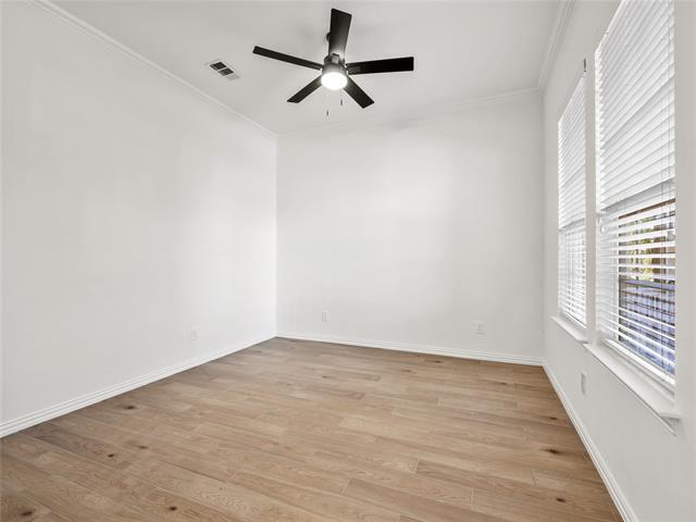 Building Photo - 1732 Auburn Dr