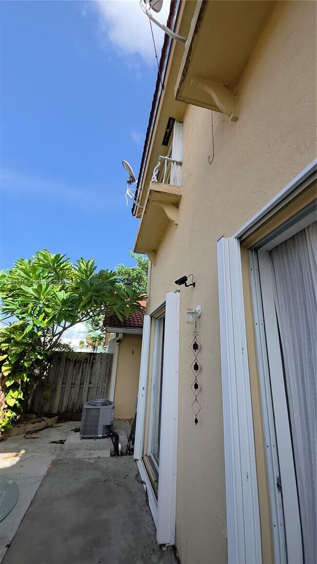 Building Photo - 21555 SW 87th Ct
