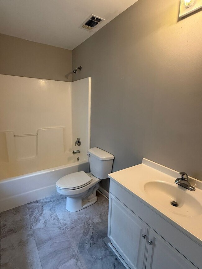 Building Photo - 1507 O'Neal Dr