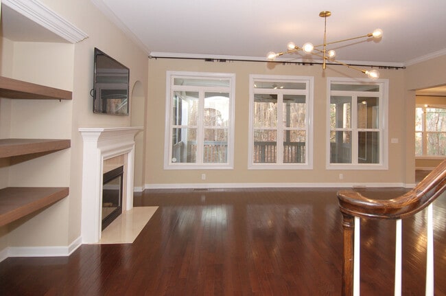 Family Room - 4832 Millens Bay Ct