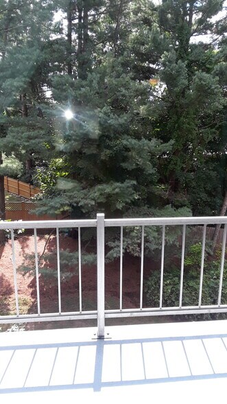 Building Photo - 1450 Worcester Rd