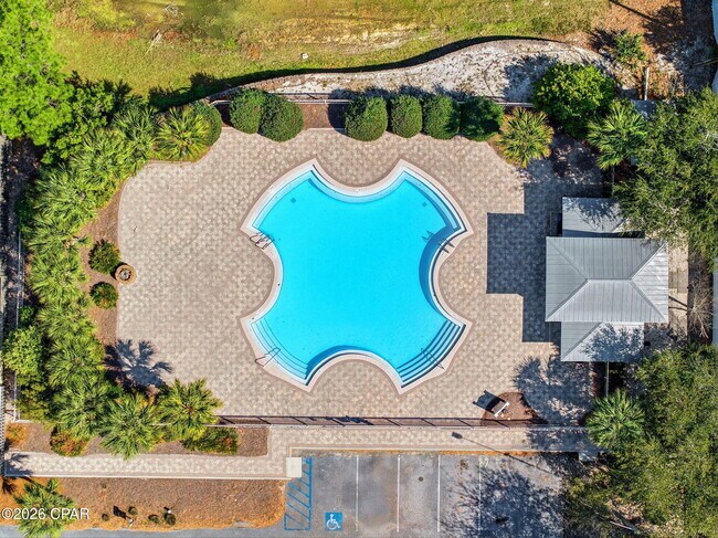 Building Photo - 415 Paradise Blvd