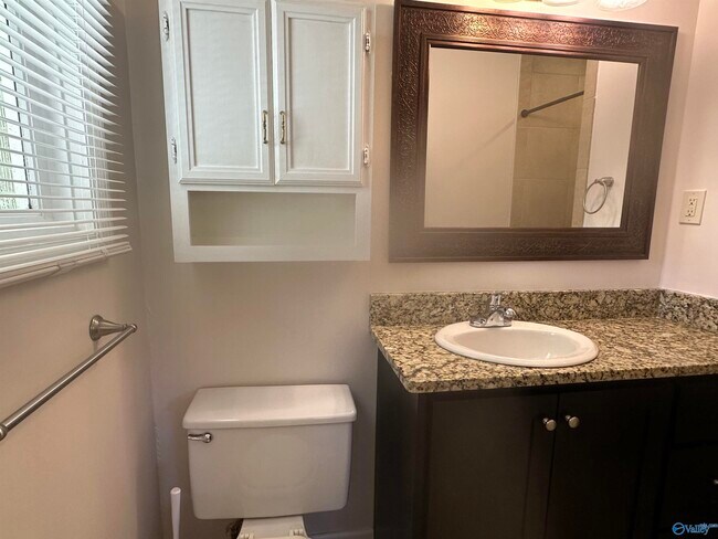 Building Photo - 213 Wingate Ave SW