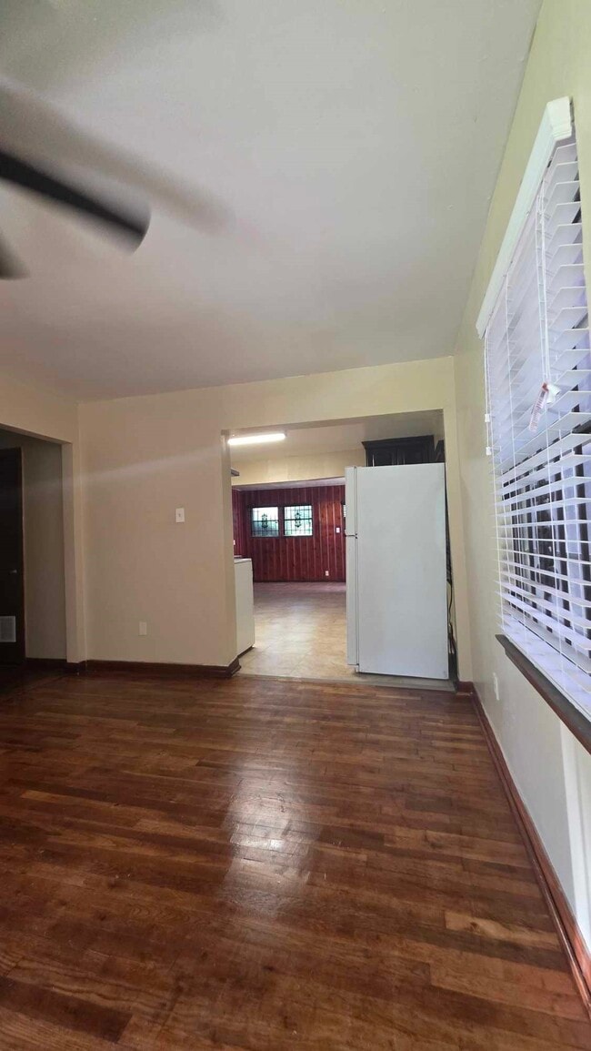 Building Photo - 4532 Briscoe St