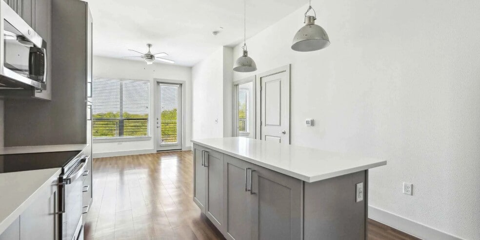 Building Photo - 5332 Trinity River Trl